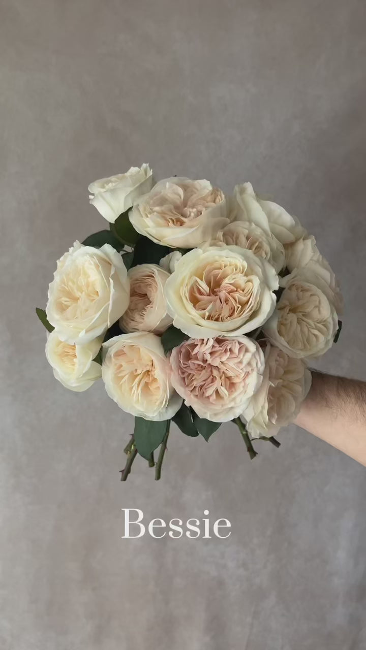 Bessie Bouquet | David Austin Rose Bouquet | Grace Rose Farm