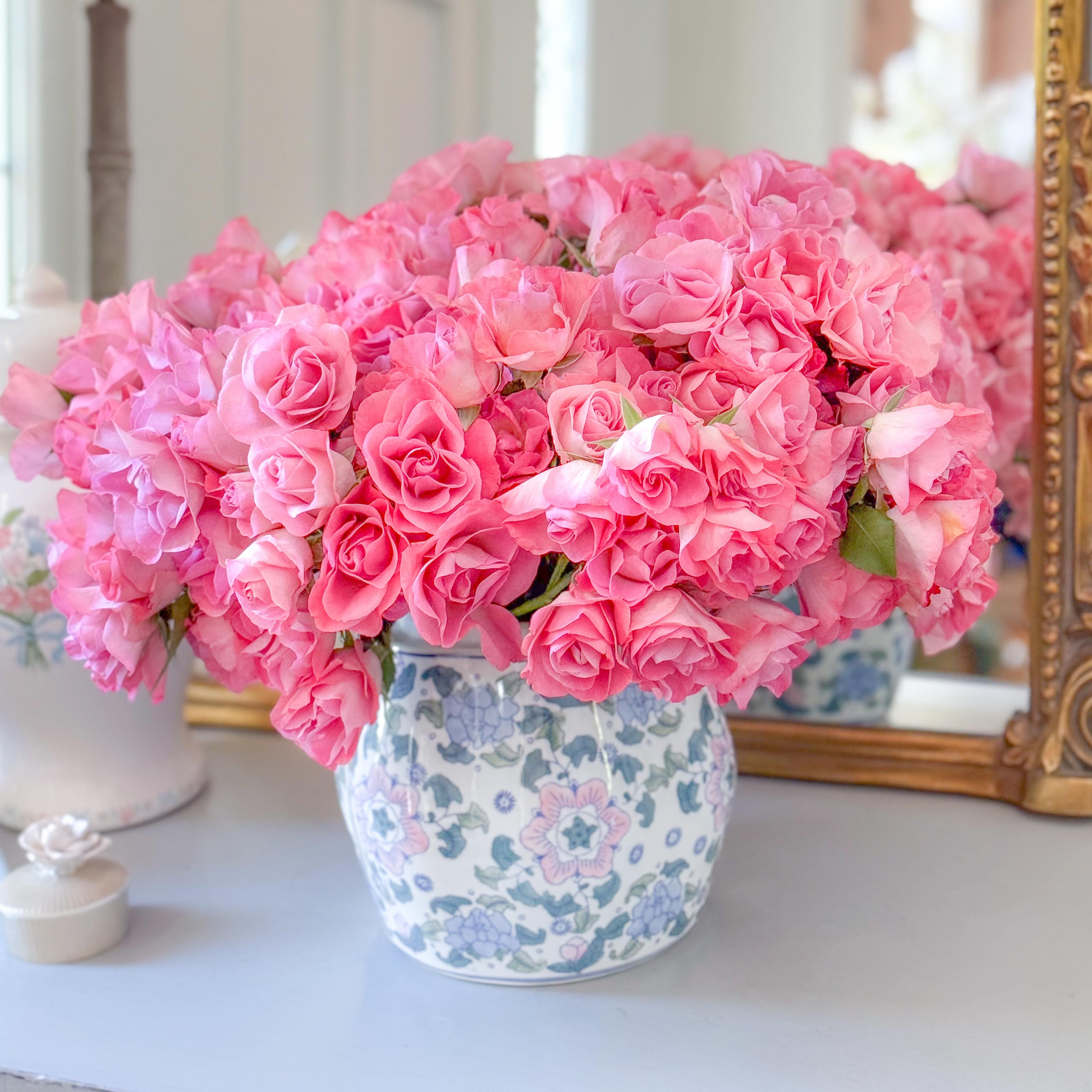Butterfly® Spray Rose Bouquet